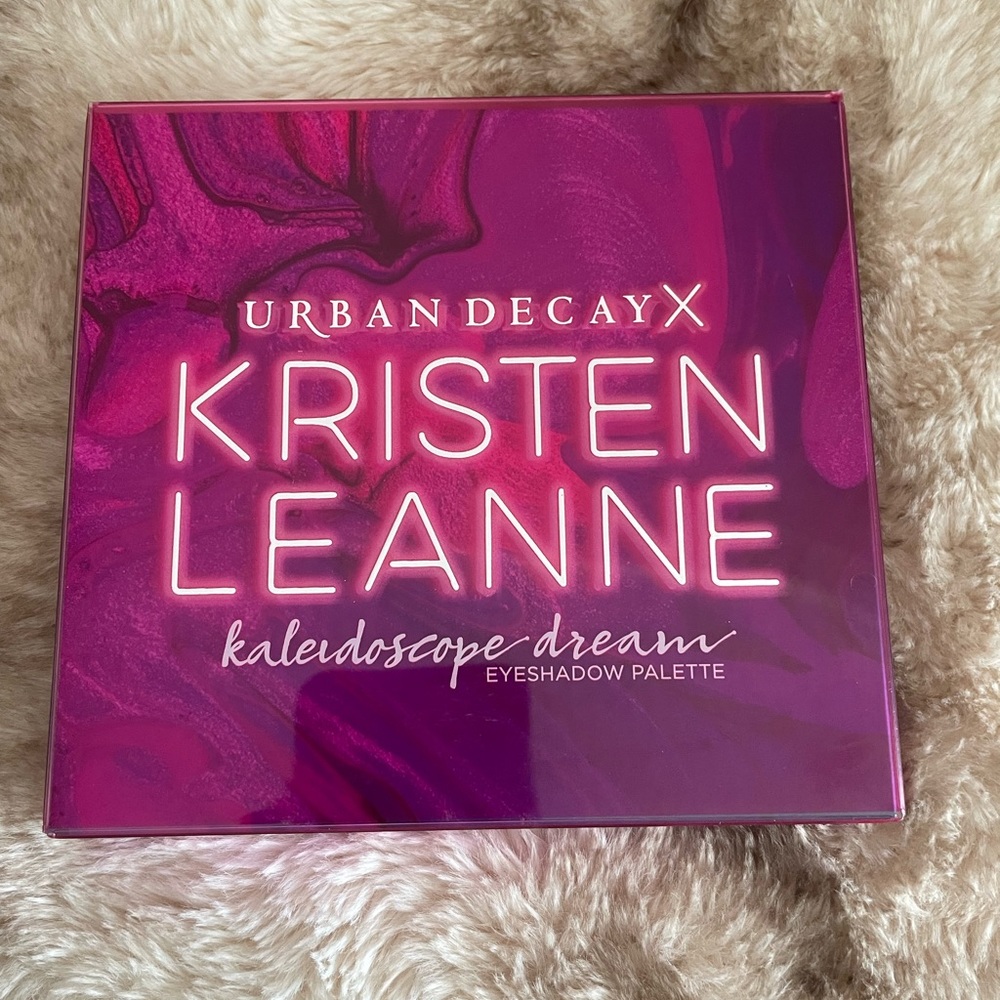 Urban Decay Kristen Leanne Kaleidoscope Dream Eyeshadow Palette New in Box